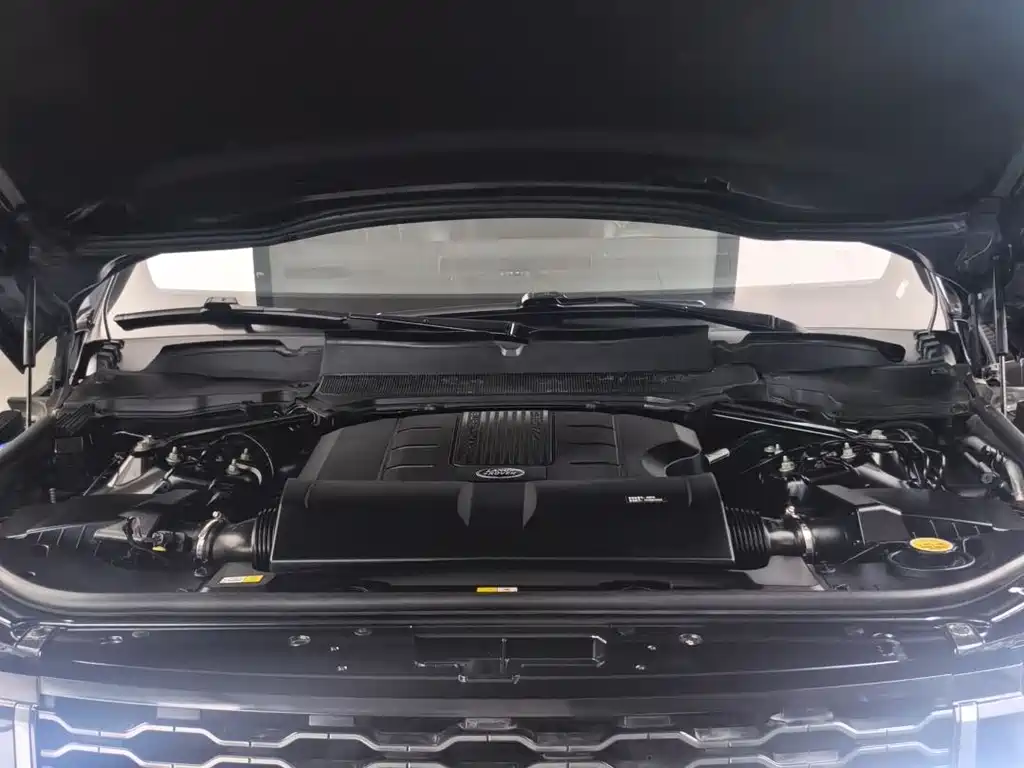 Land Rover Range Rover 2019 — фото 16