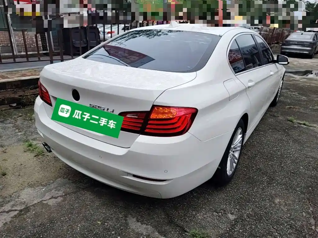 BMW 5 Series 2015 — фото 7