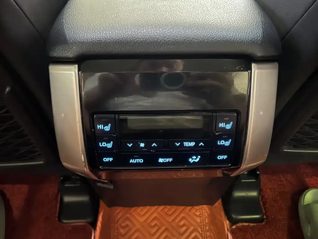 Toyota Prado 2018 — фото 14