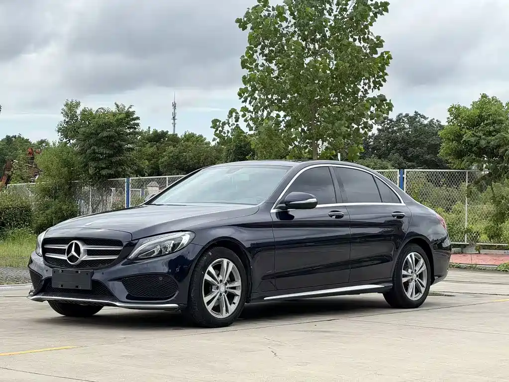 Mercedes-Benz C-Class 2017 — фото 1