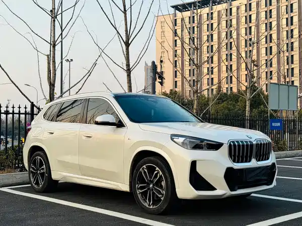 BMW X1 2023