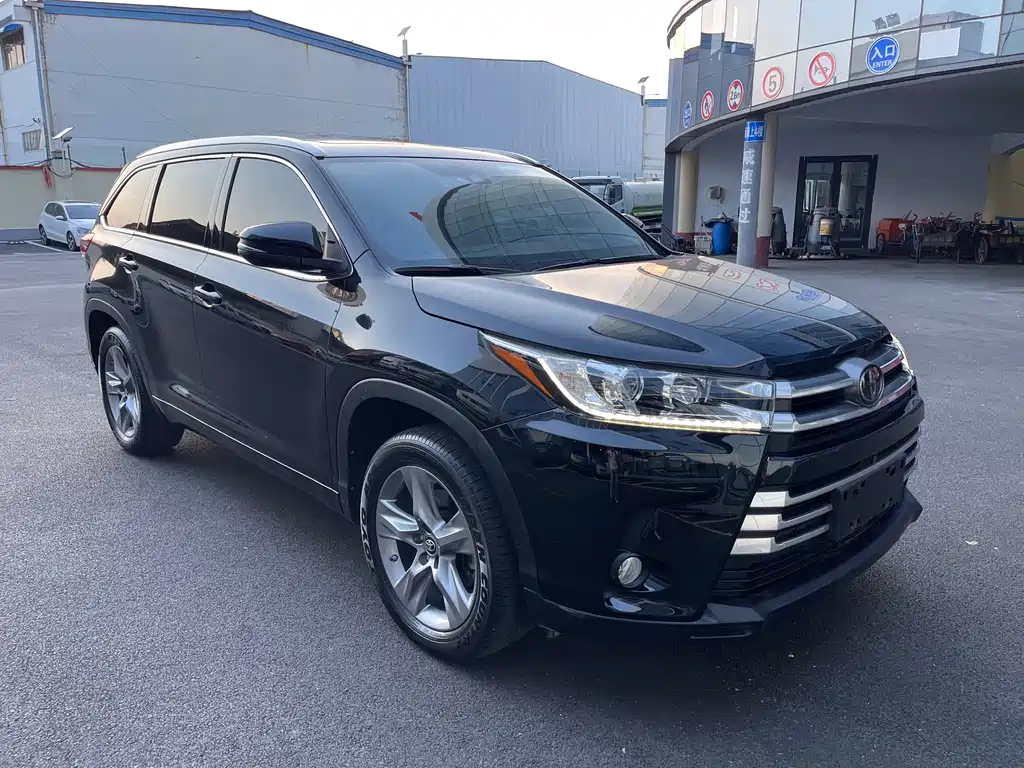 Toyota Highlander 2019 — фото 3