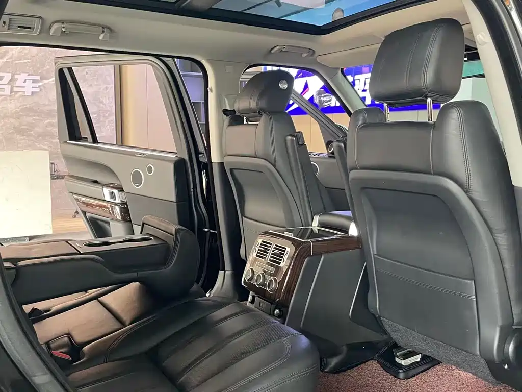 Land Rover Range Rover 2016 — фото 12