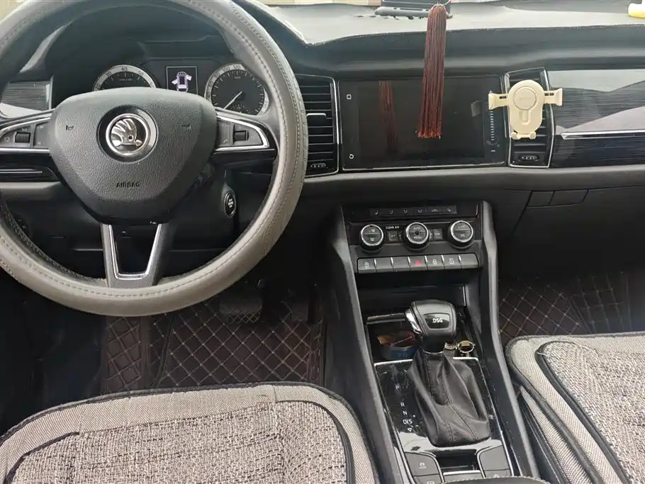 Skoda Kodiaq 2018 — фото 12