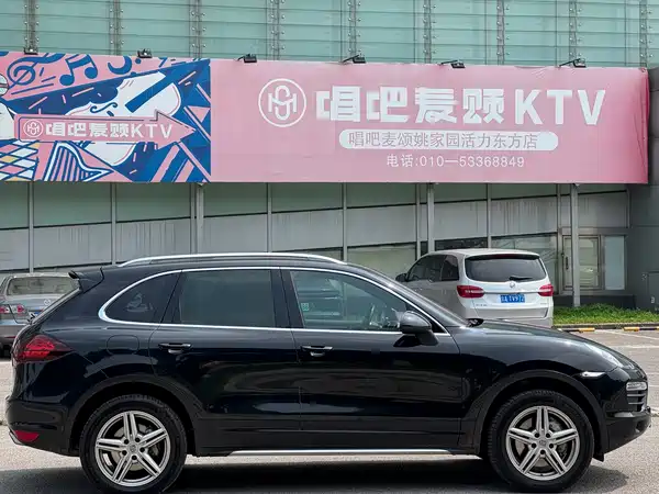 Porsche Cayenne 2012