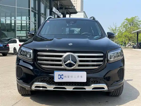 Mercedes-Benz GLB 2024