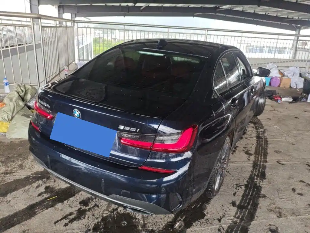 BMW 3 Series 2022
