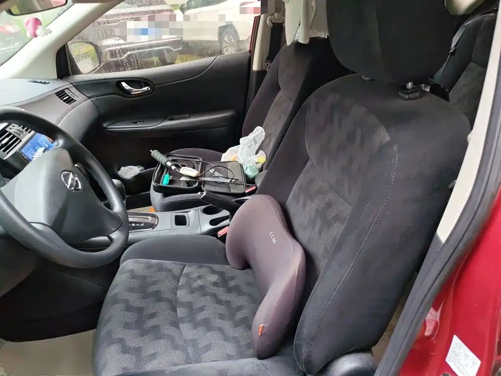 Nissan Tiida 2015 — фото 12