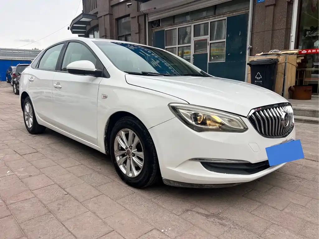 Buick Excelle 2017 — фото 3