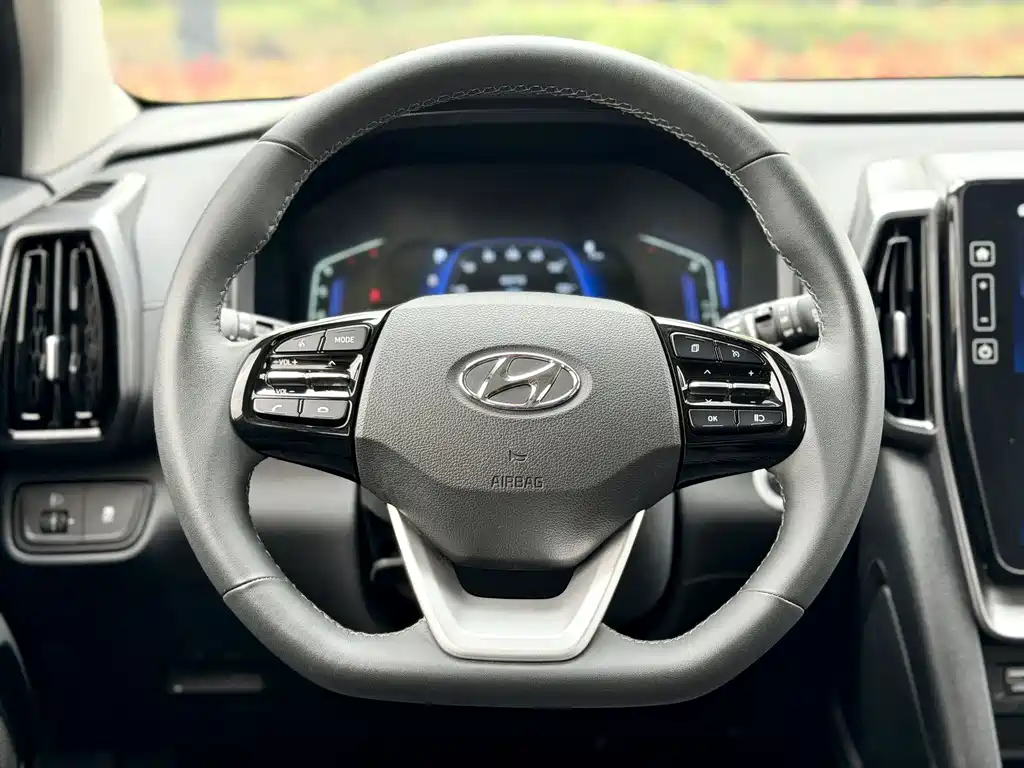 Hyundai ix35 2023 — фото 6