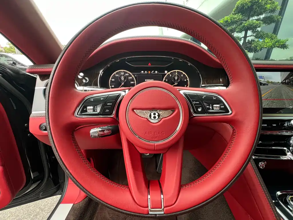Bentley Flying Spur 2021 — фото 8
