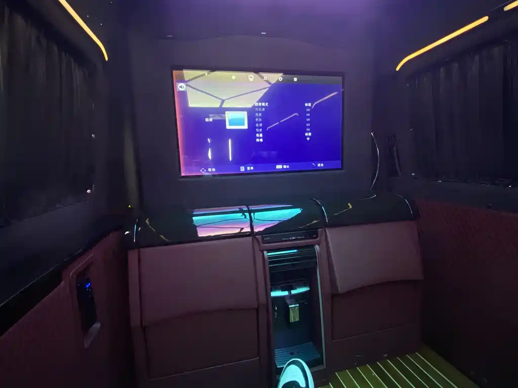 Mercedes-Benz Sprinter 2017 — фото 11