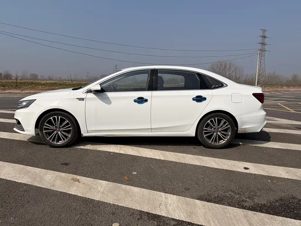 Roewe i6 Classic 2023 — фото 14