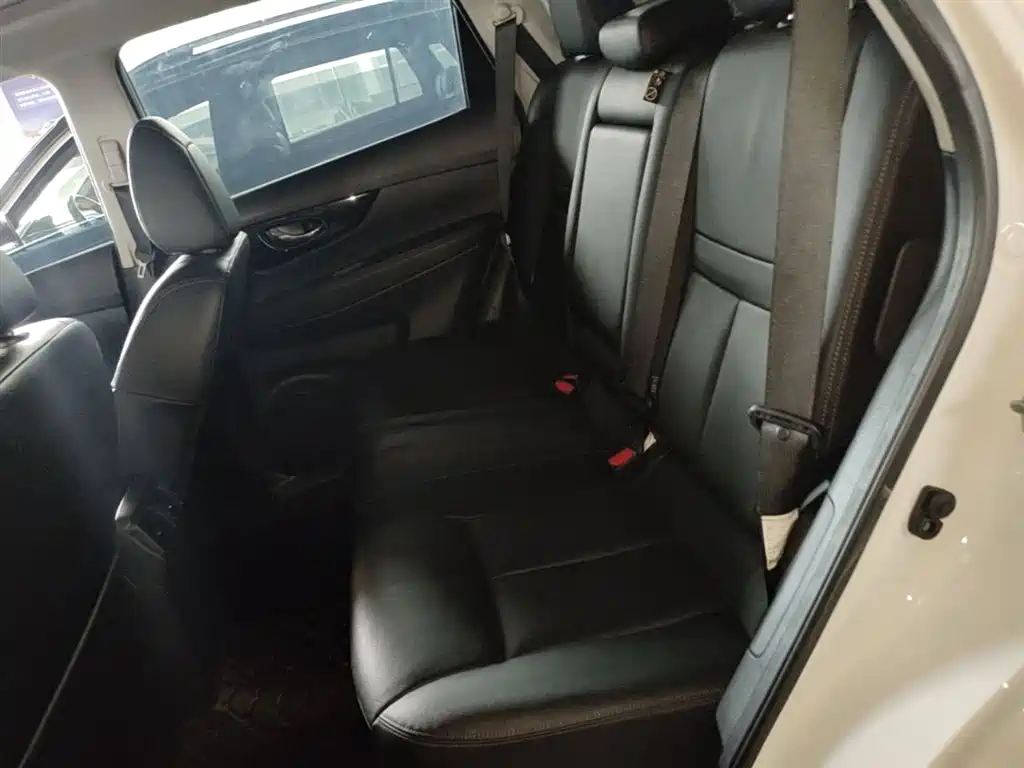 Nissan X-Trail 2023 — фото 17