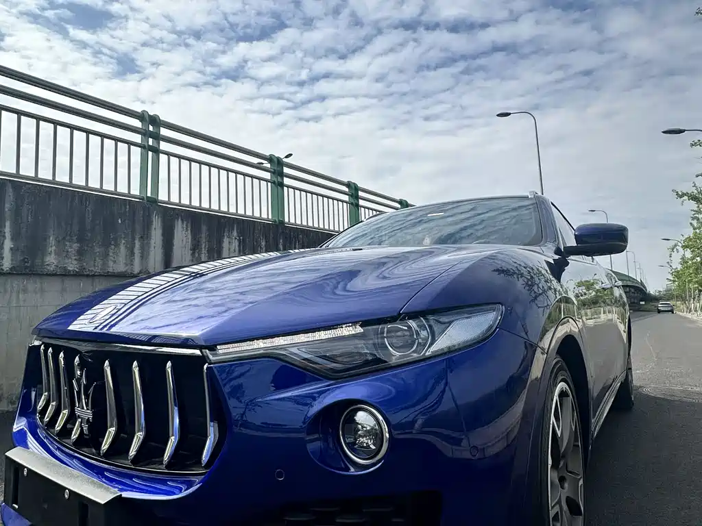 Maserati Levante 2018 — фото 7