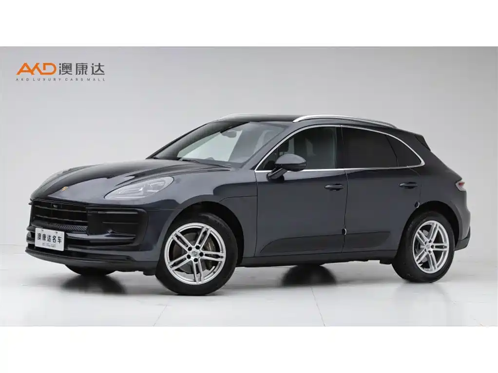 Porsche Macan 2022 — фото 1