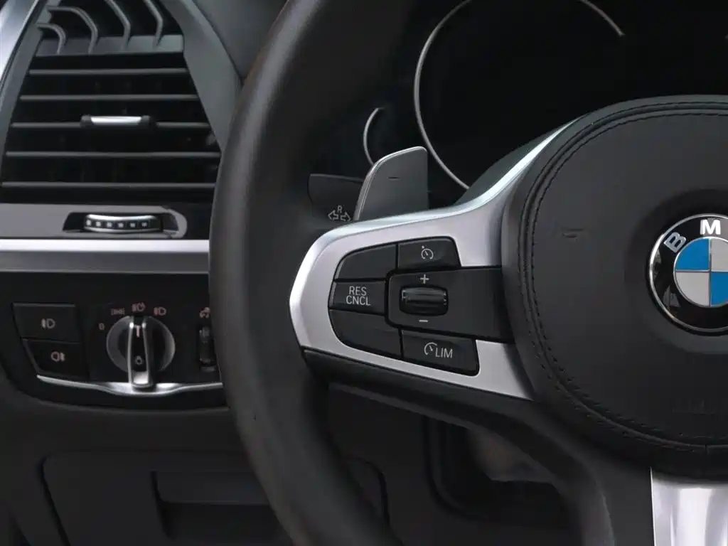 BMW X3 2019 — фото 15