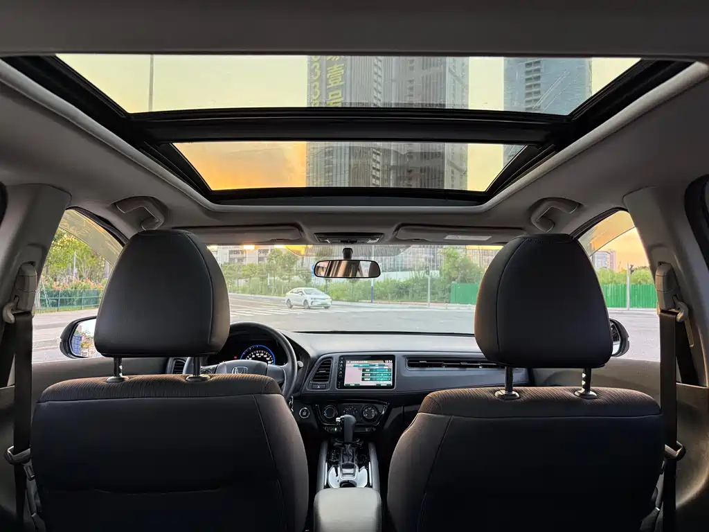 Honda Vezel 2021 — фото 16