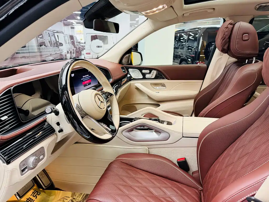 Mercedes-Benz GLS 2025 — фото 8