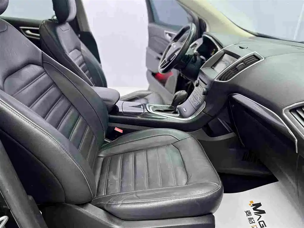 Ford Edge 2015 — фото 10