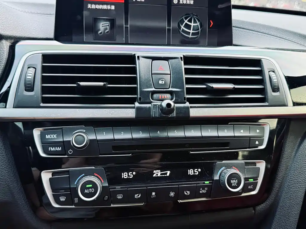 BMW 3 Series GT 2020 — фото 35
