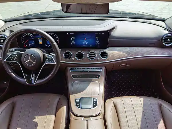 Mercedes-Benz E-Class 2021