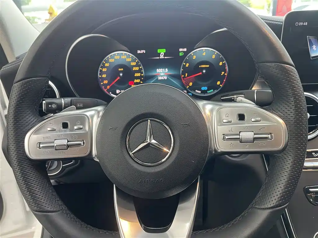 Mercedes-Benz C-Class 2022 — фото 19