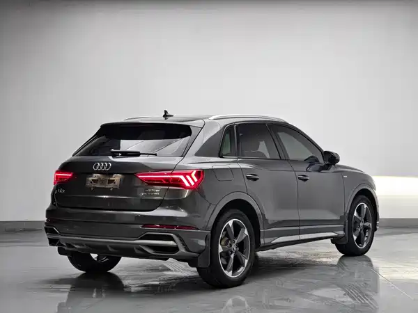 Audi Q3 2023