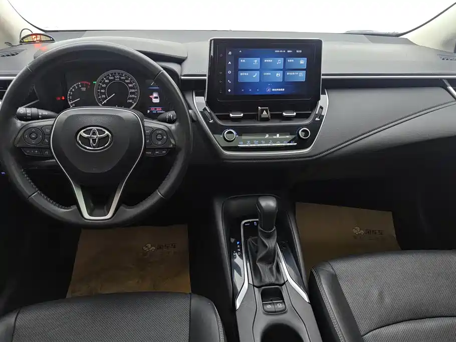 Toyota Corolla 2021 — фото 12