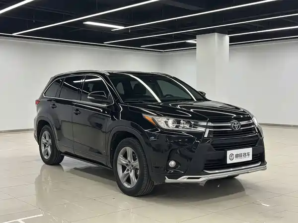 Toyota Highlander 2020