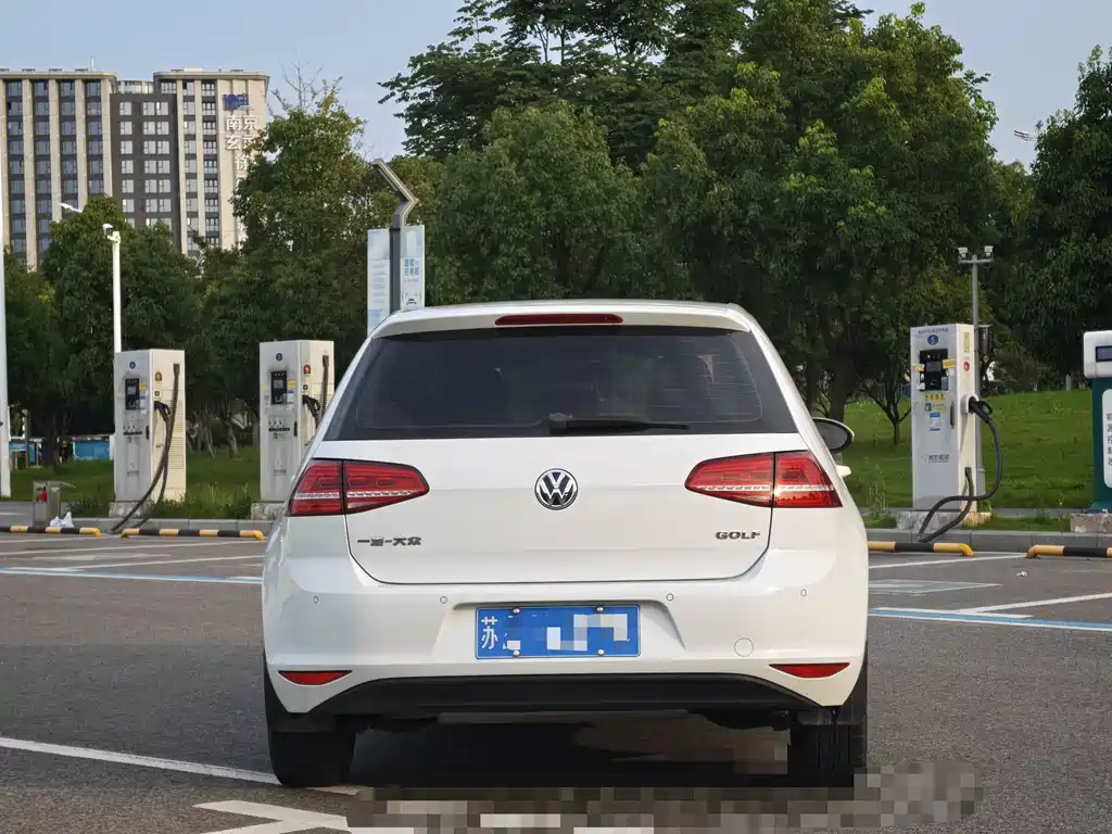 Volkswagen Golf 2014
