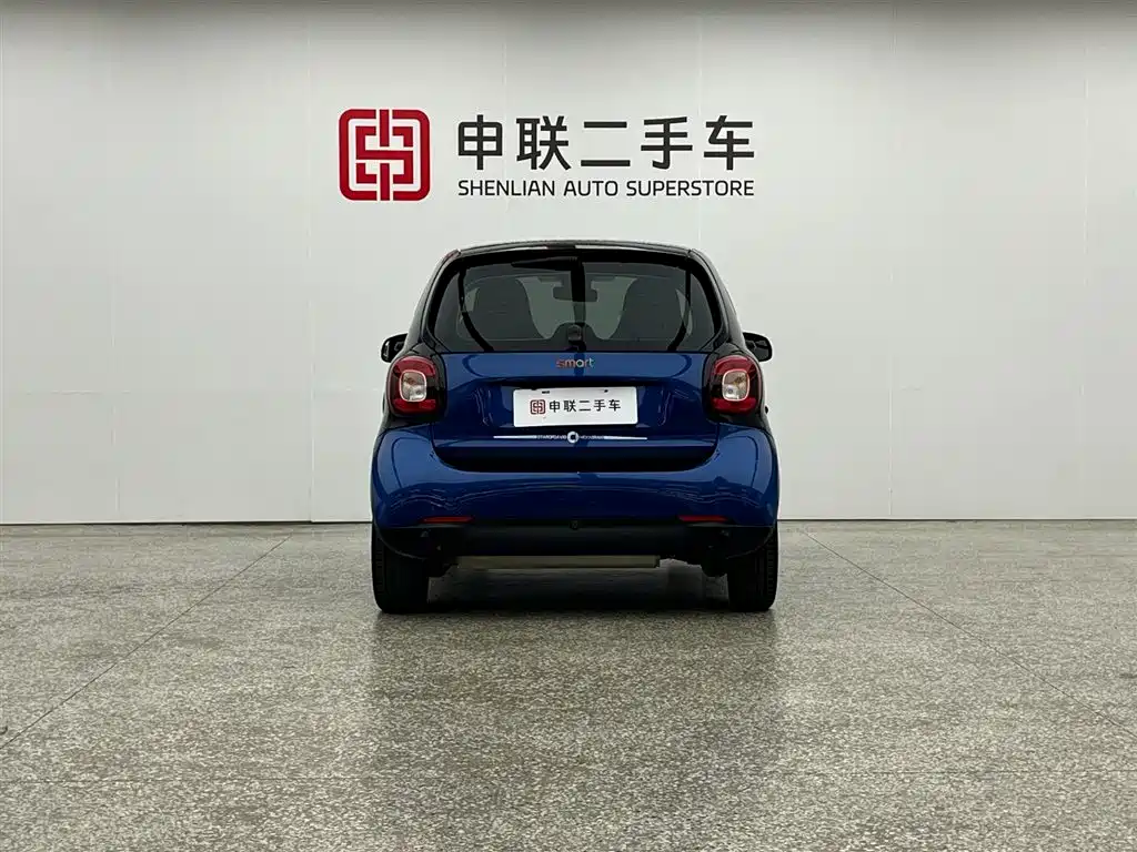 smart Fortwo 2019 — фото 7