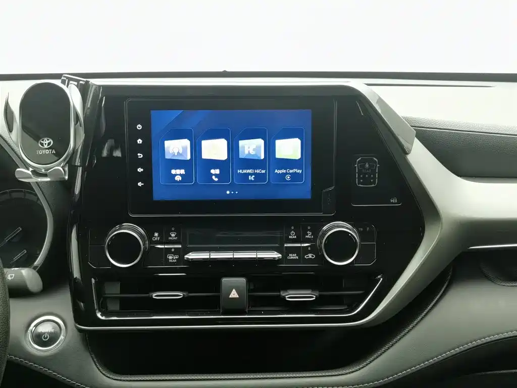 Toyota Highlander 2024 — фото 12