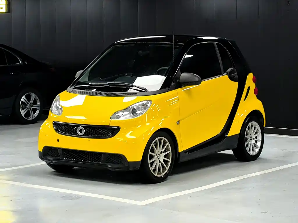 smart Fortwo 2012 — фото 1