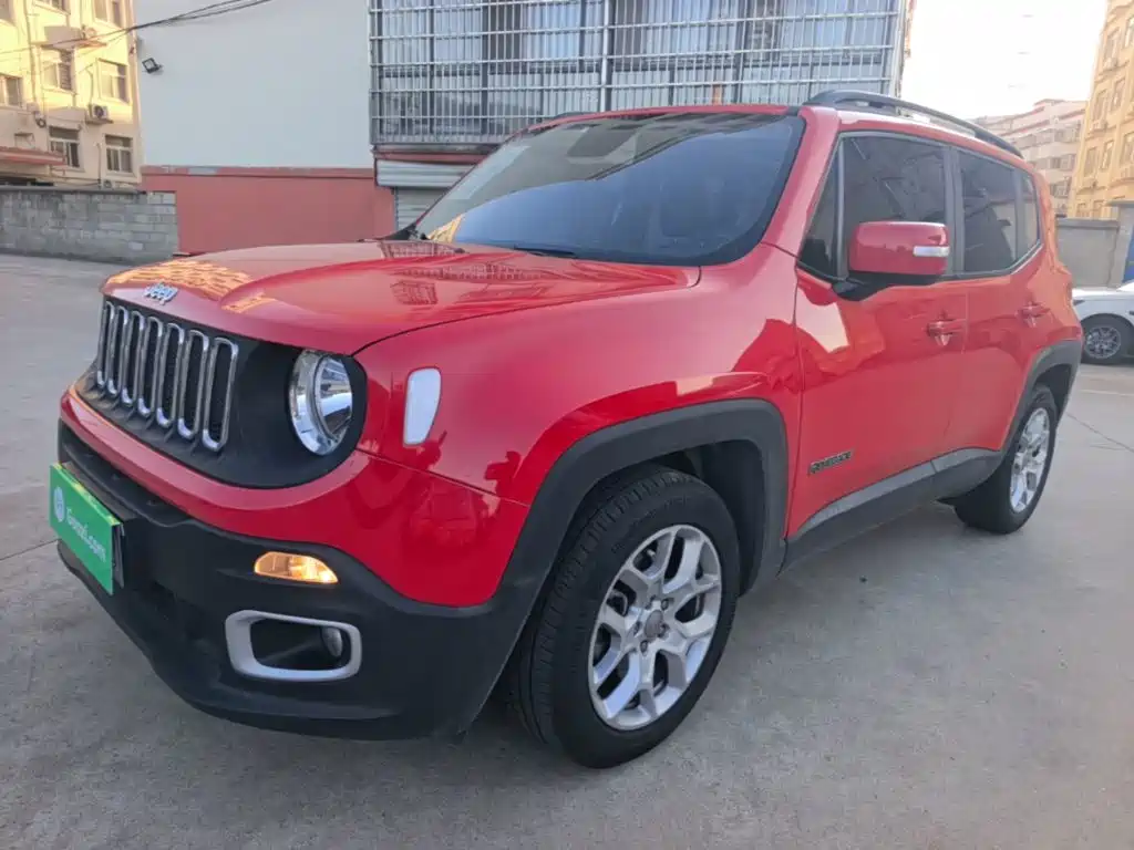 Jeep Freeman 2019 — фото 1