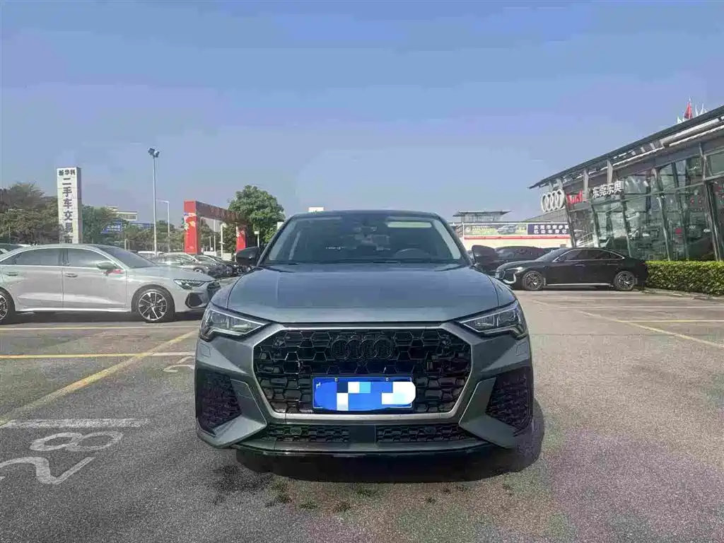 Audi Q3 Sportback 2021 — фото 2