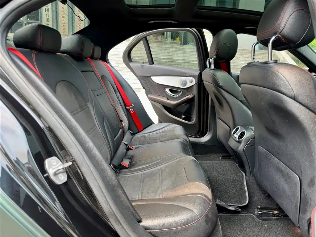 Mercedes-Benz C-Class AMG 2020 — фото 13