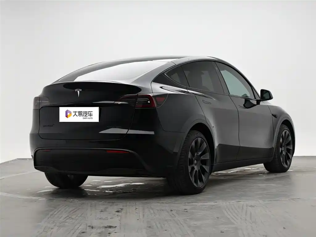 Tesla Model Y 2021 — фото 3