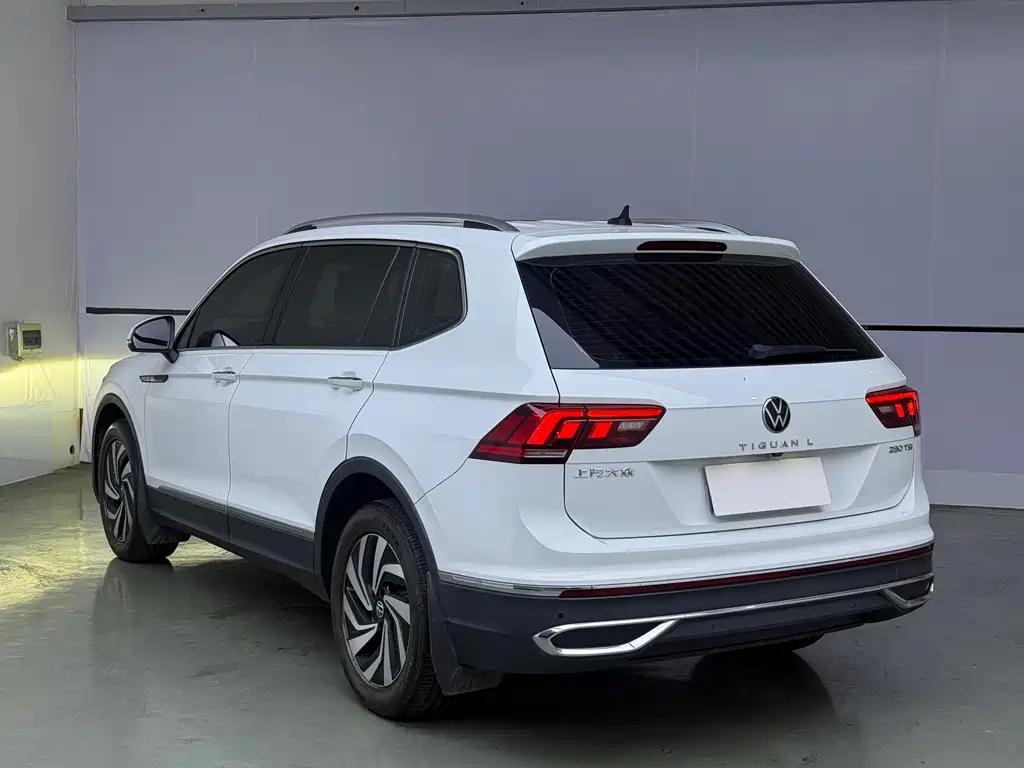 Volkswagen Tiguan L 2023