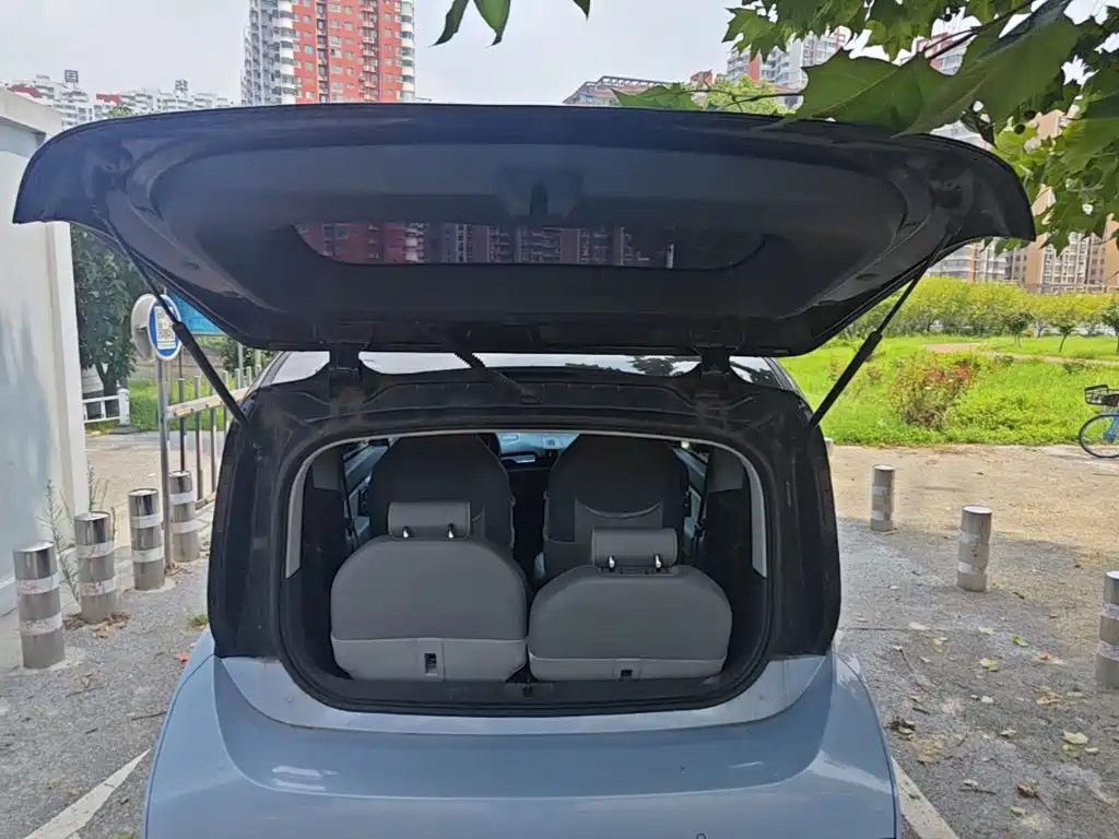 Baojun Kiwi EV 2021 — фото 19