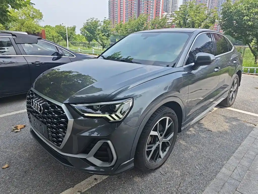 Audi Q3 Sportback 2021 — фото 2