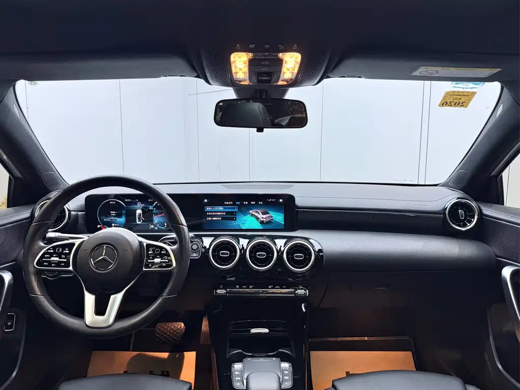 Mercedes-Benz A-Class 2022 — фото 26