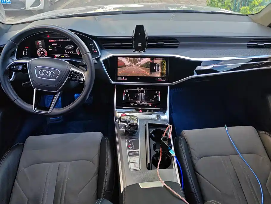 Audi A6L 2023 — фото 12