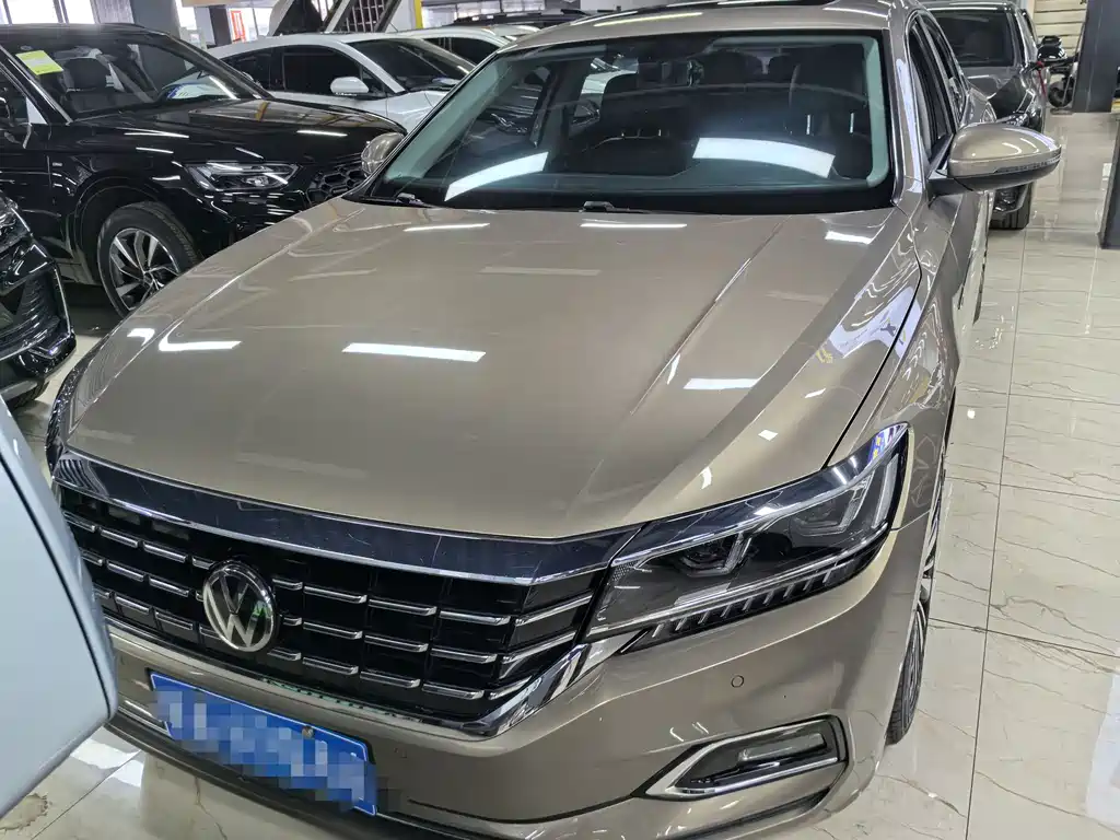 Volkswagen Passat 2019 — фото 2