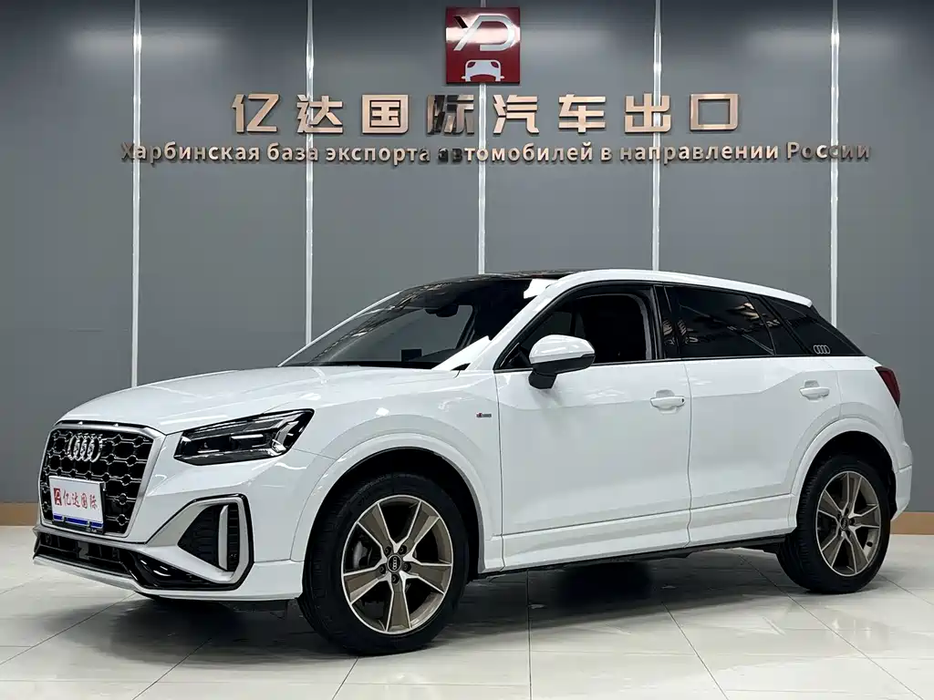 Audi Q2L 2022