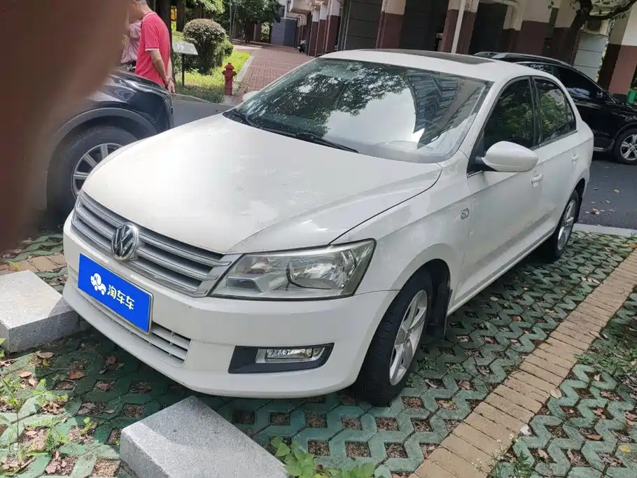 Volkswagen Santana 2014