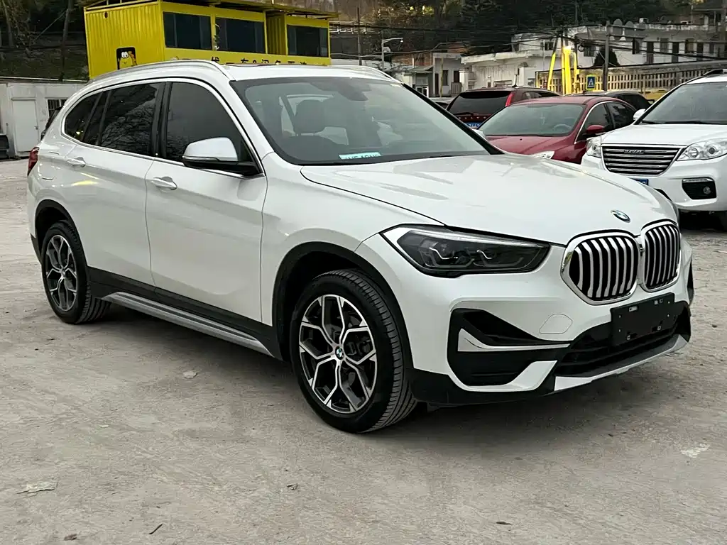 BMW X1 2023 — фото 3
