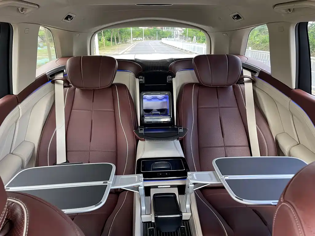 Mercedes-Benz GLS 2023 — фото 17