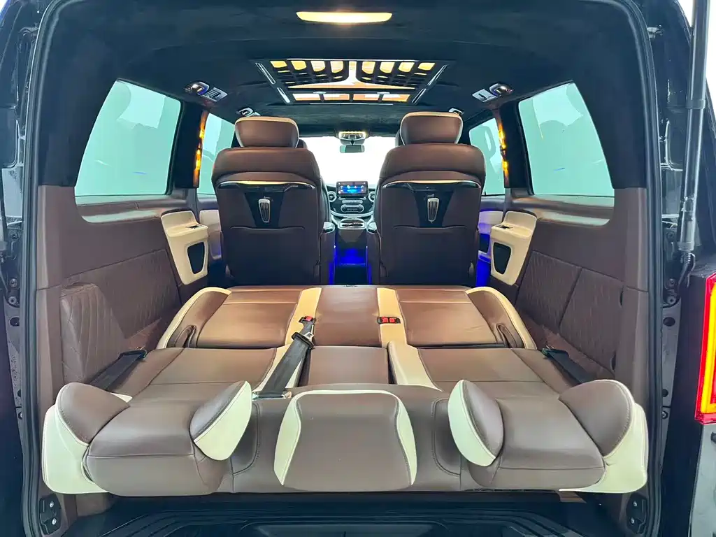Mercedes-Benz Vito 2021 — фото 12