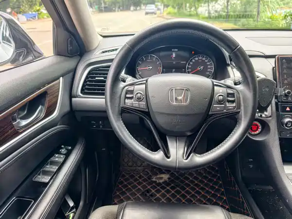 Honda Avancier 2017